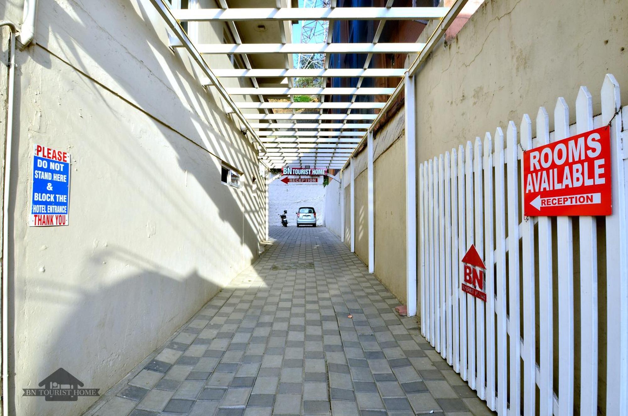 Bn Tourist Home Utakamand Zewnętrze zdjęcie