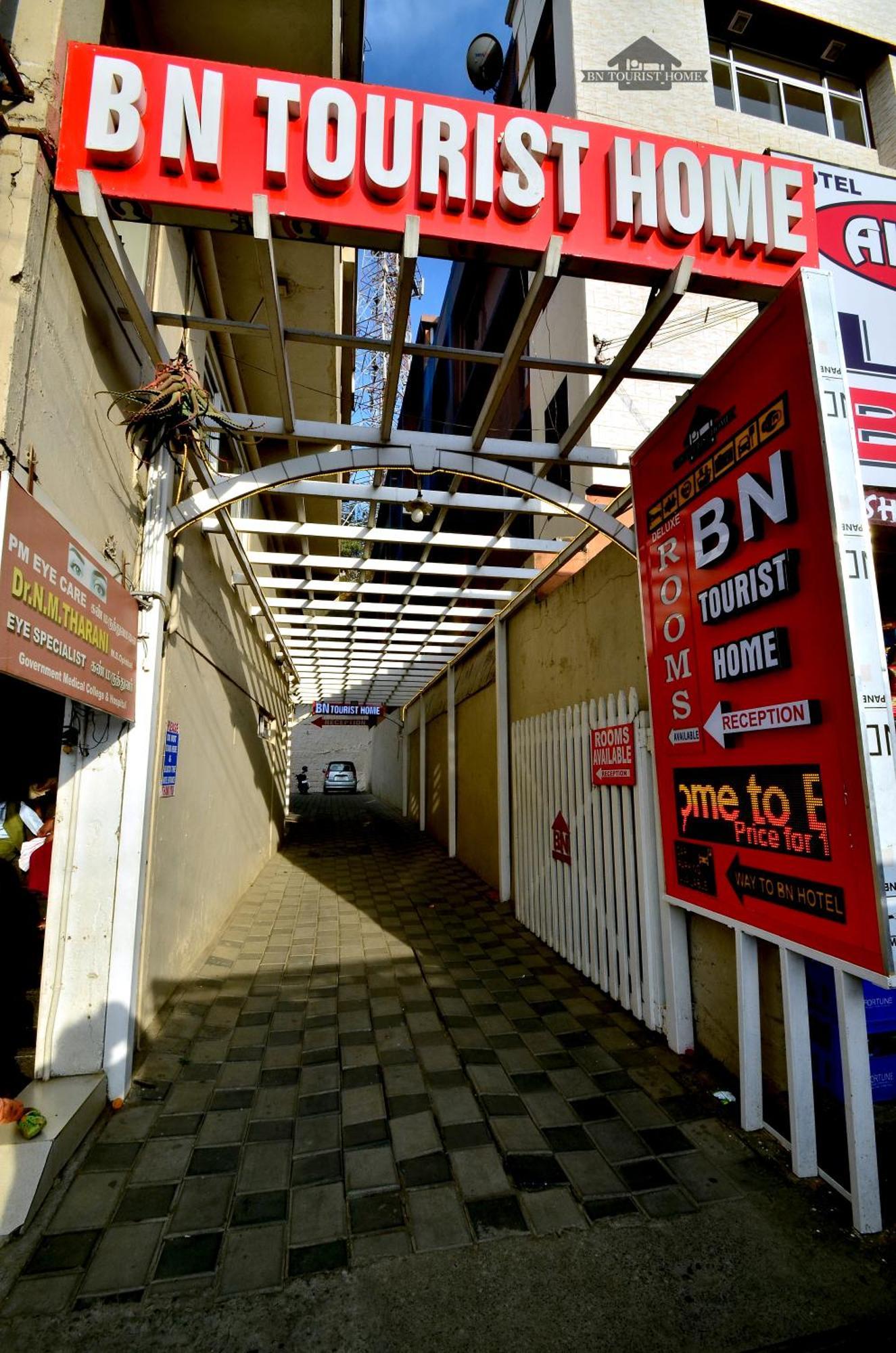 Bn Tourist Home Utakamand Zewnętrze zdjęcie